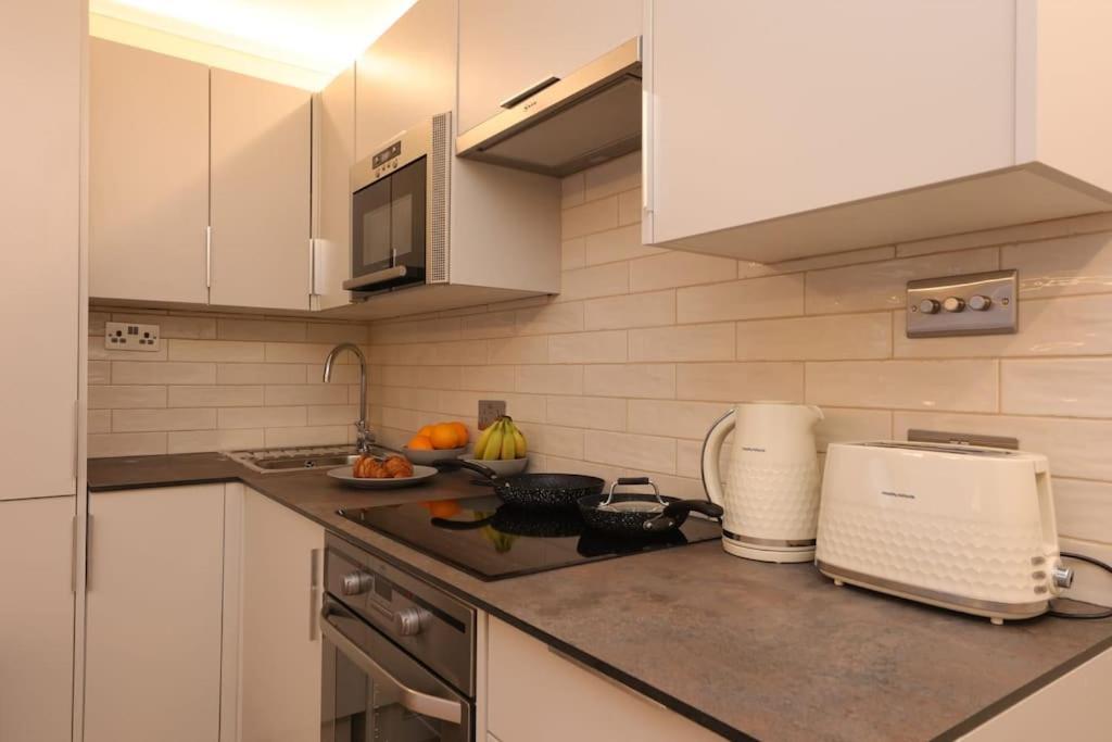 Riverside Serviced Apartments London Bagian luar foto