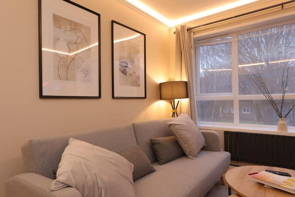 Riverside Serviced Apartments London Bagian luar foto