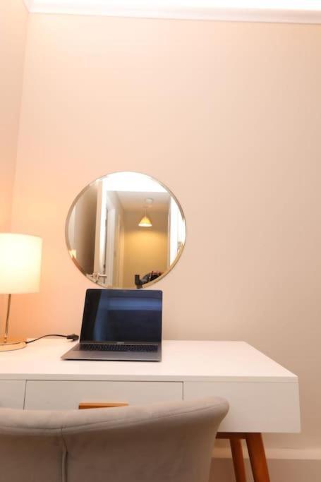 Riverside Serviced Apartments London Bagian luar foto